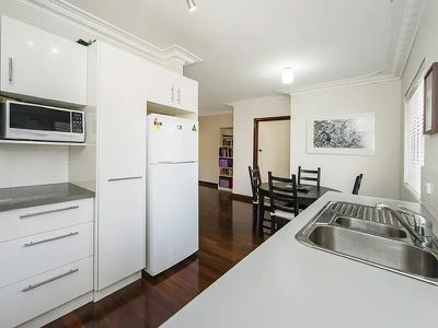 1 / 224 Stirling Highway, Claremont