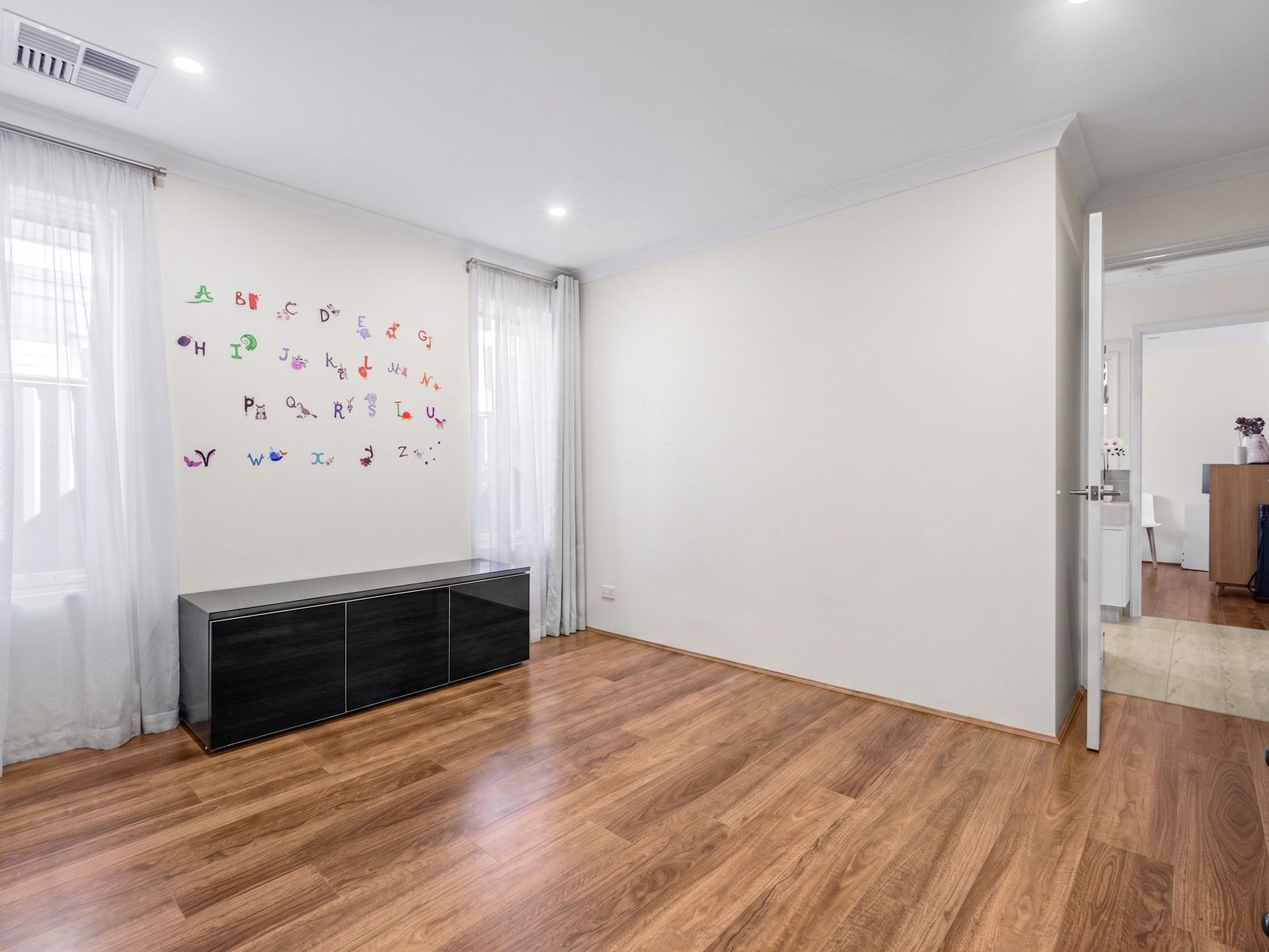 10 Betterton Road, Caversham