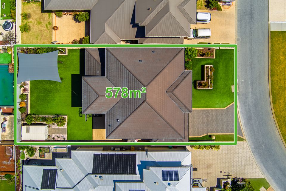 7 Turtles Bend, Secret Harbour