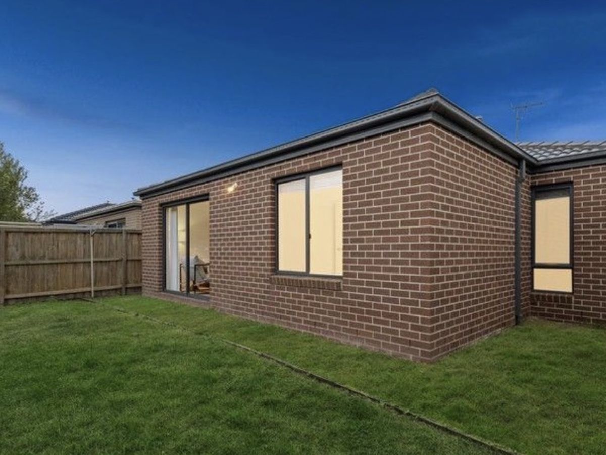 17 Tramway Street, Point Cook