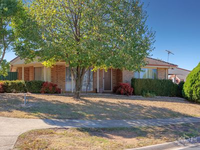 11 OSPREY CIRCUIT, Wodonga