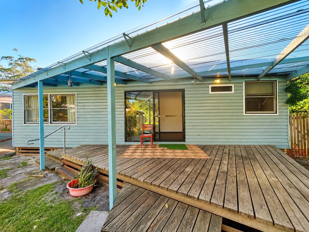 5 Field Street, Narooma