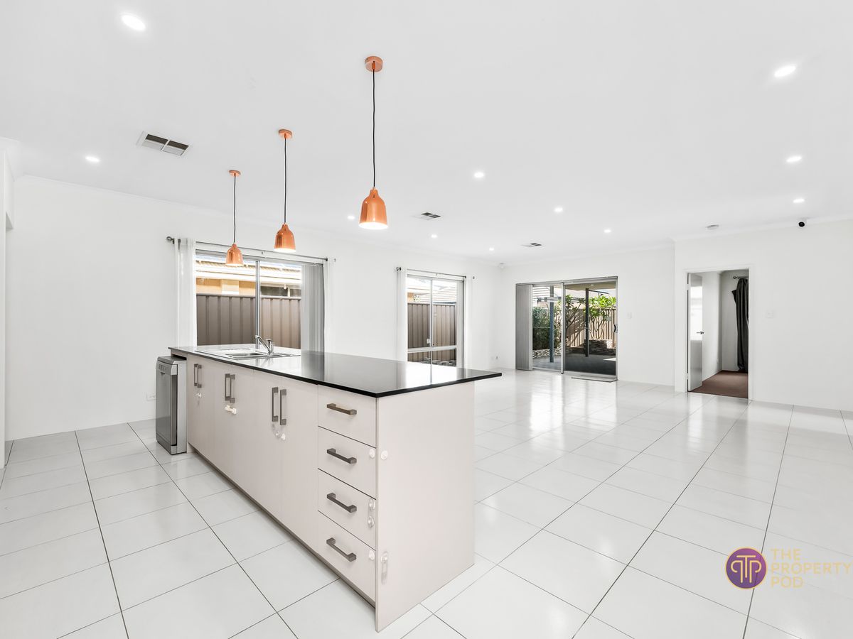 25 Manich Drive, Martin