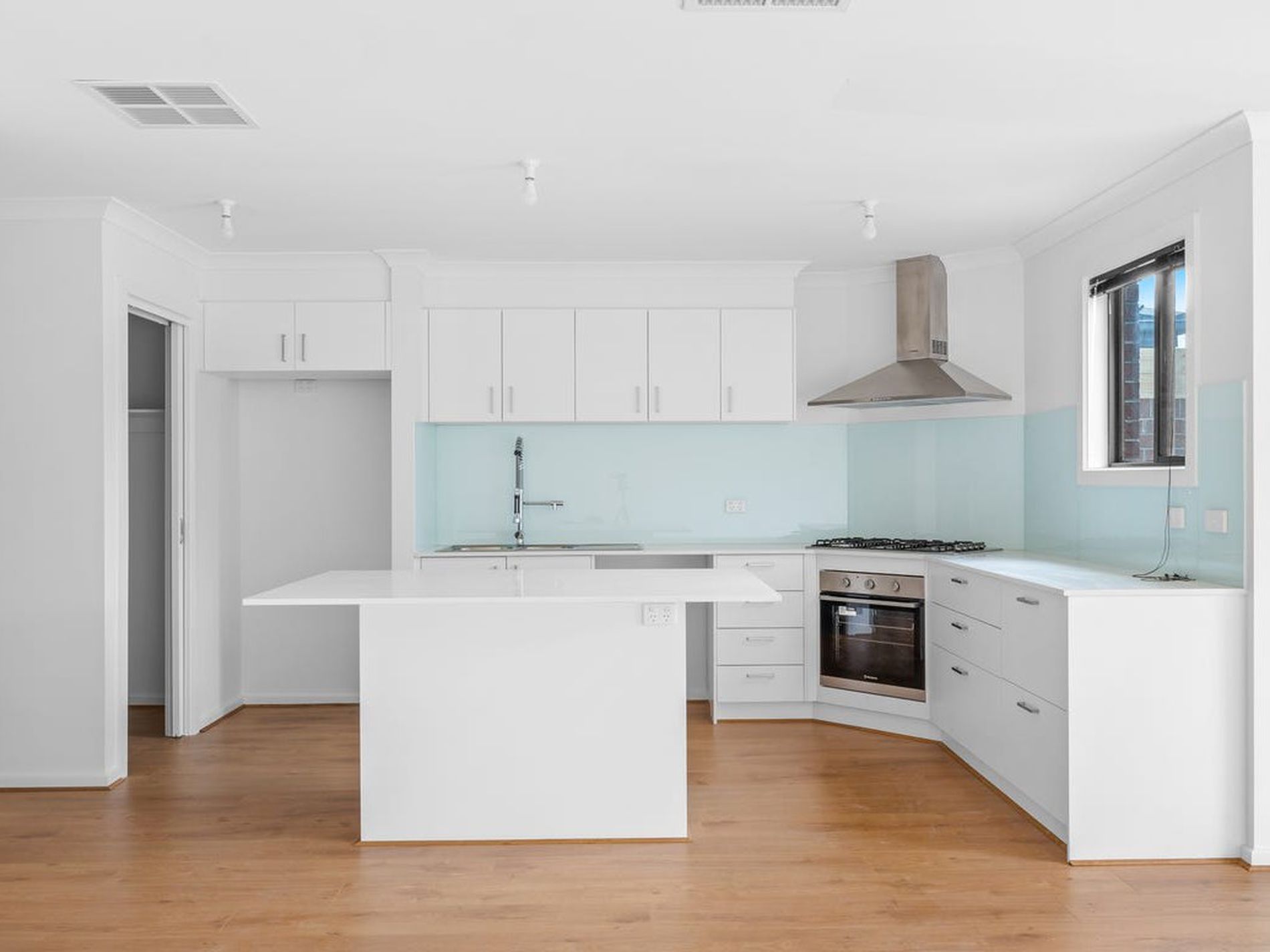 119B Market Road , Werribee