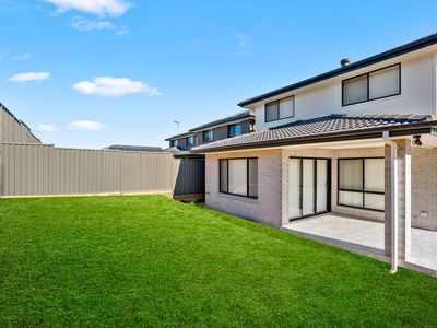 71 Lethbridge Road, Austral