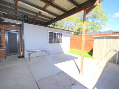 454 Waterloo Road, Greenacre