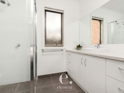 2 / 4 Belcher Street, Hamlyn Heights