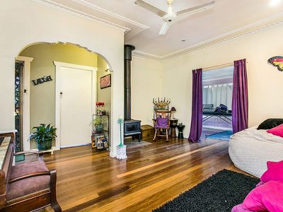 8 Station Street, Burringbar