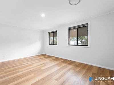 414 Elizabeth Drive, Bonnyrigg