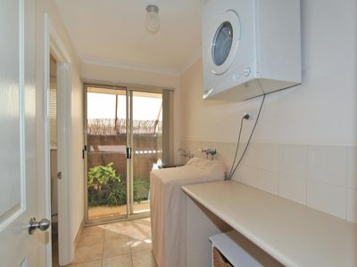 17 Vitali Crescent, Somerville