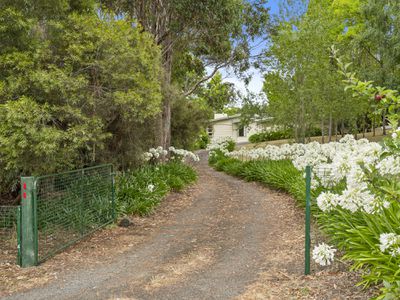 8524 Channel Highway, Woodstock