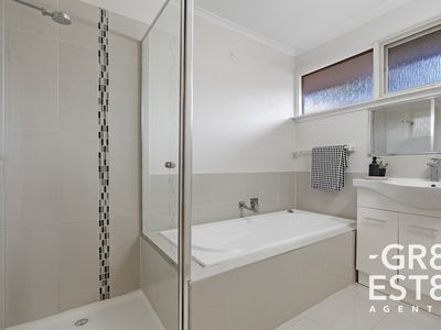 3 Crowley Avenue, Narre Warren