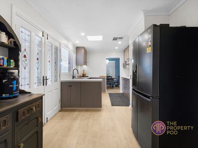 4 Angela Way, Maddington