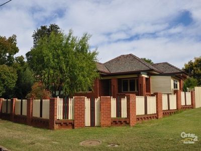 45 Stonehaven Avenue, Dubbo