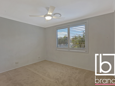 7 Honeygum Way, Mardi