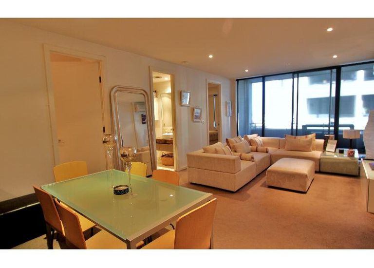 408 / 52 Nott Street, Port Melbourne