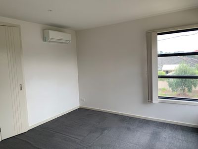 23 Heyington Avenue, Doncaster