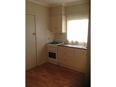 10 Canadian Parade, Corio