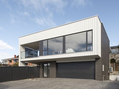 2 / 100 Granville Street, West Launceston