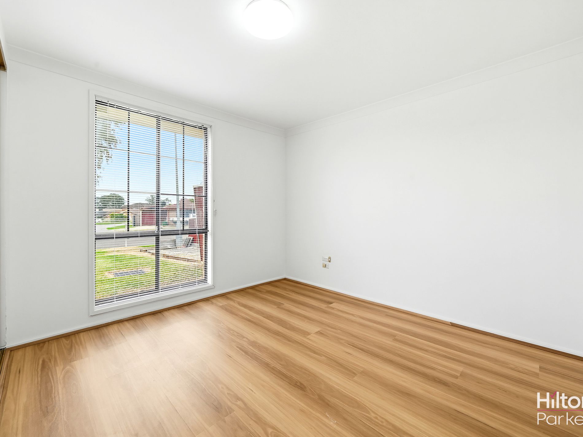 12 Lamerton Street, Oakhurst