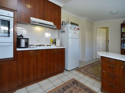 2 Alderdice Place, Lamington, Kalgoorlie
