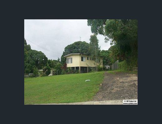 Cosy 2 bedroom home located in a great location image 7