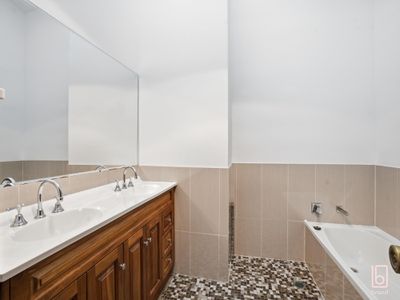 2 Richardson Road, San Remo