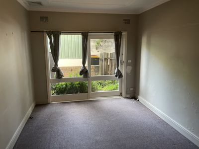 2 / 11 Bourke Street, North Wollongong