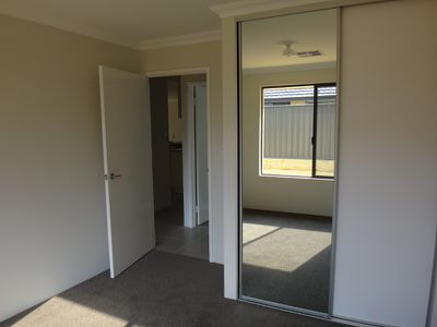 37 Teasel Way, Banksia Grove