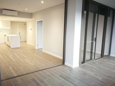 605 / 26 Footbridge Boulevard, Wentworth Point