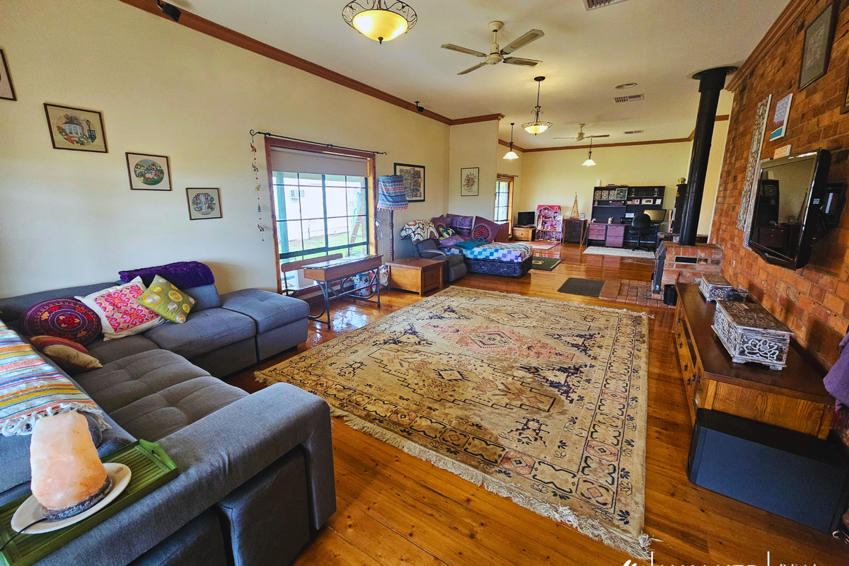 643 White Road, Girgarre