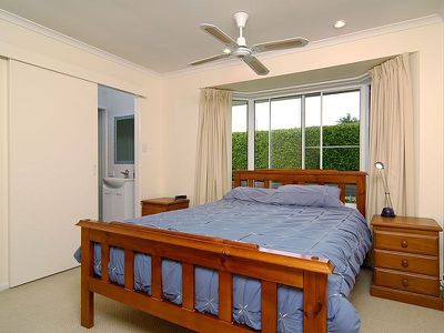 64 Hooper Crescent, Tewantin