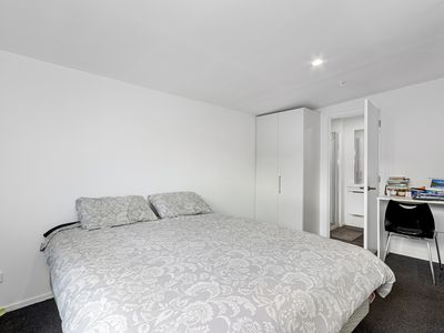 5 / 263A Armagh Street, Christchurch Central