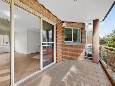 4 / 10 Caroline Street, Westmead
