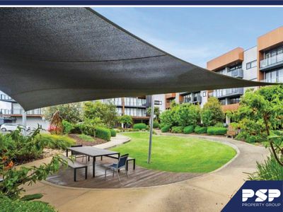 221 / 50 Catamaran Drive, Werribee South