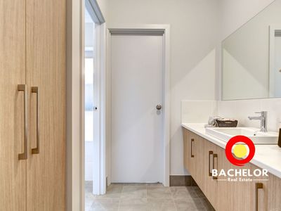 9 Spinebill Street, Mount Barker