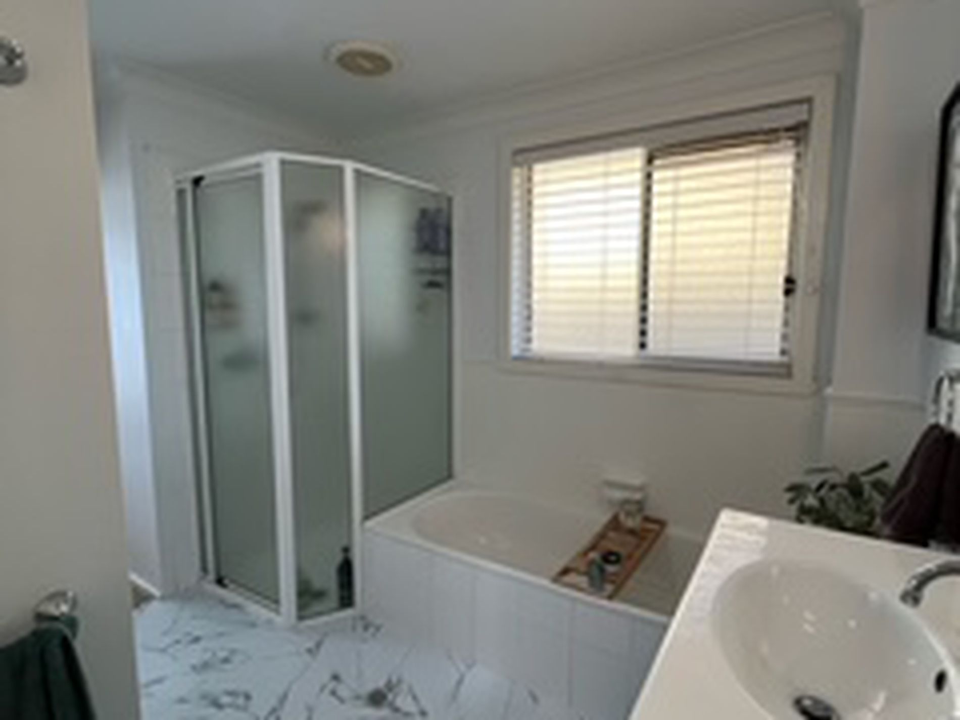 62A Warrawong Street, Kooringal