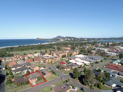 63 Parkes Street, Tuncurry