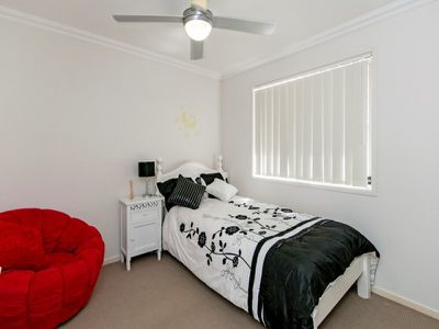90 Westminster Crescent, Raceview