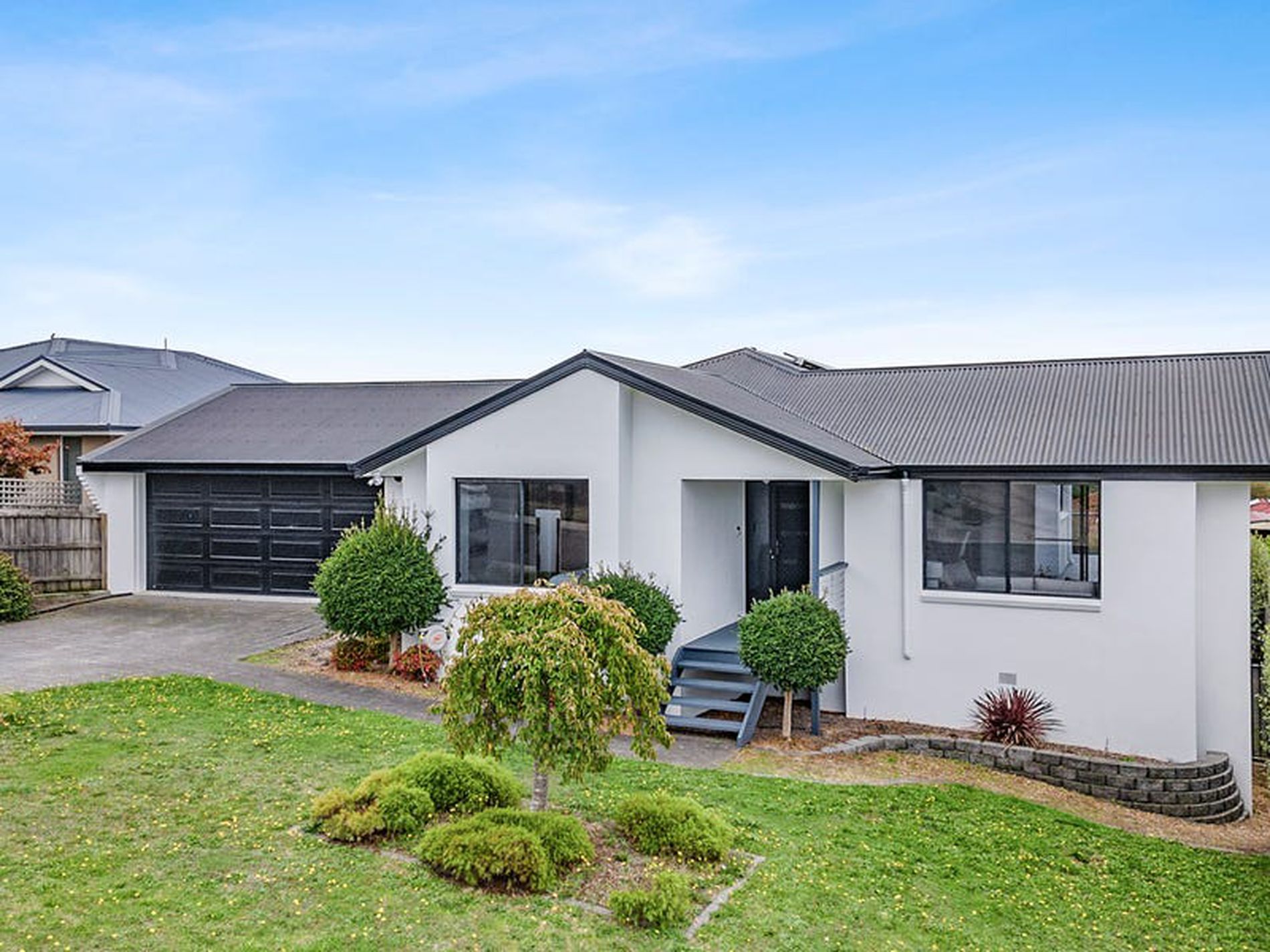 9 Dorothy Court, Youngtown