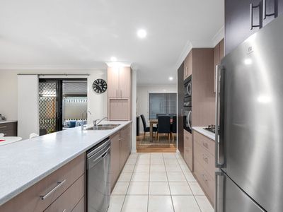 35 Ross Place, Wakerley