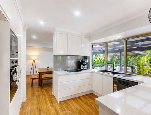 Tropical Family Retreat with Renovated Kitchen & Sparkling Pool image 4