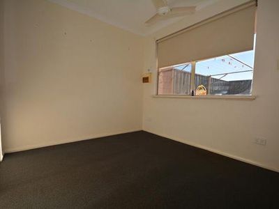5 / 1 Cowra Drive, Newman