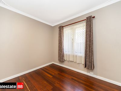 7 Napier Road, Morley