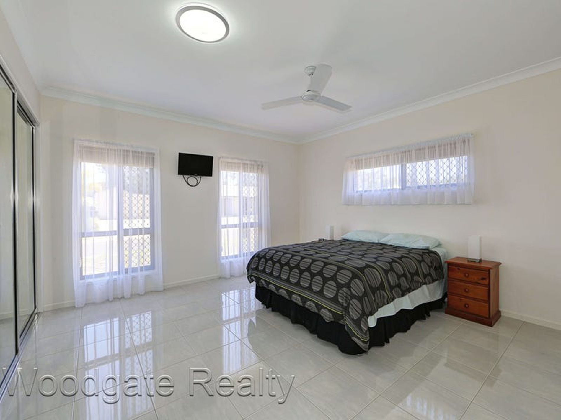 6 Driftwood Pl, Woodgate