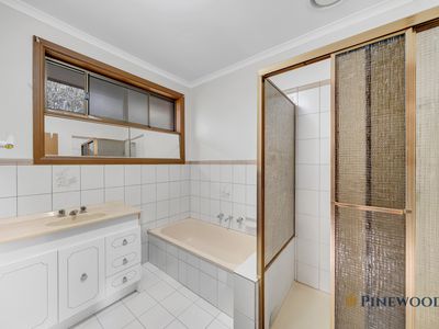 8 Severn Street, Epping