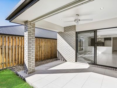 4 Fleming Street, Logan Reserve
