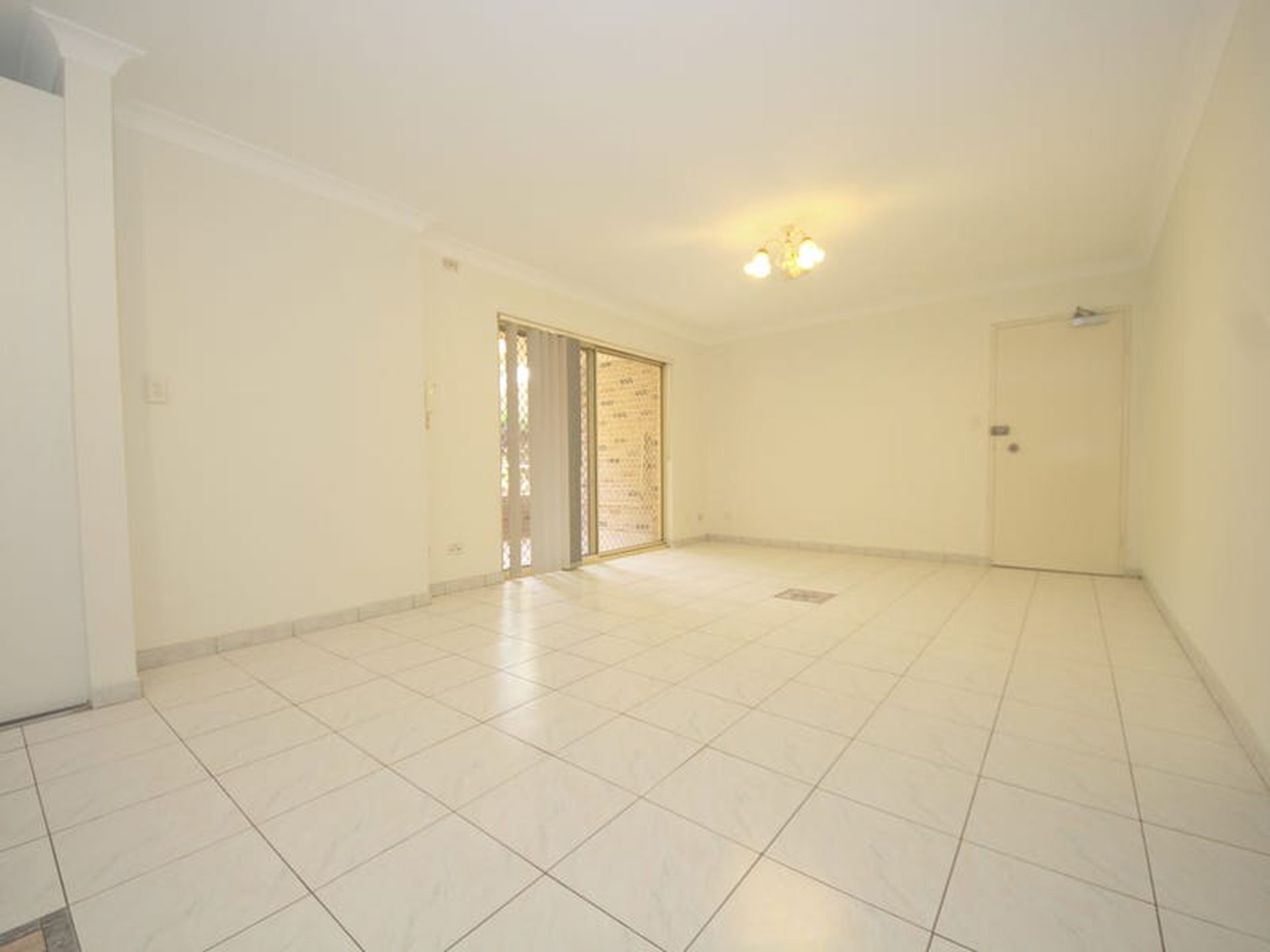 10 / 131 Meredith Street, Bankstown