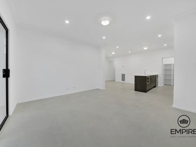 15 Whitestrand Road, Clyde North
