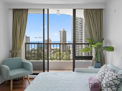 77 / 5 Admiralty Drive, Surfers Paradise